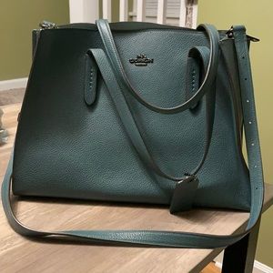 Coach Charlie Carryall